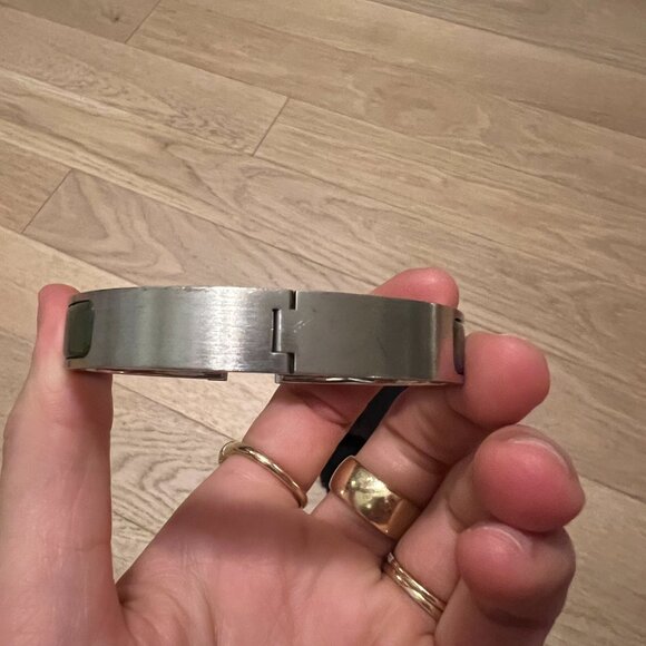 Hermes Men's Clic HH Bracelet Silver and Olive Green - Picture 4 of 6